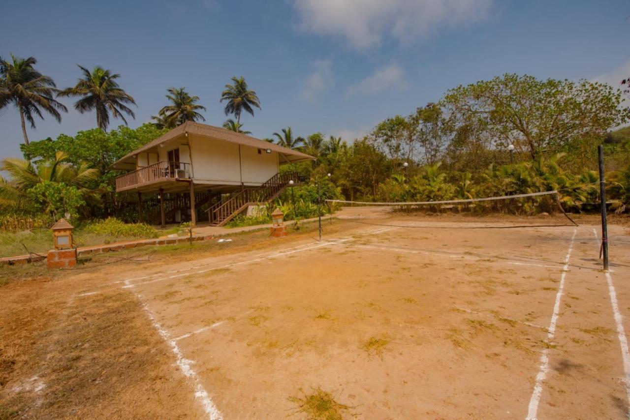 Exotica By The Sea Hotel Diveagar Exterior photo